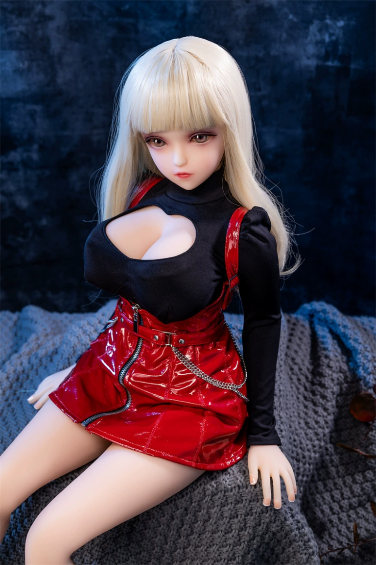 40cm Amine Miniature Doll Lifelike Customizable Posing view 9 40cm Bitsy Miniature Doll with Skeleton – Realistic Lifelike Body, Customizable Posing, Perfect for Collectors SF4006-1 product image showing body appearance and material texture