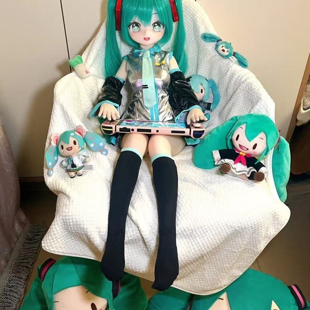 Miku 85cm Anime Inspired TPE Figure view 4 Miku 68cm Anime Inspired Tpe Figure Miku 85cm Anime Inspired Tpe Figure View 4 Dd036 Dd036 miku seated pose detailed outfit